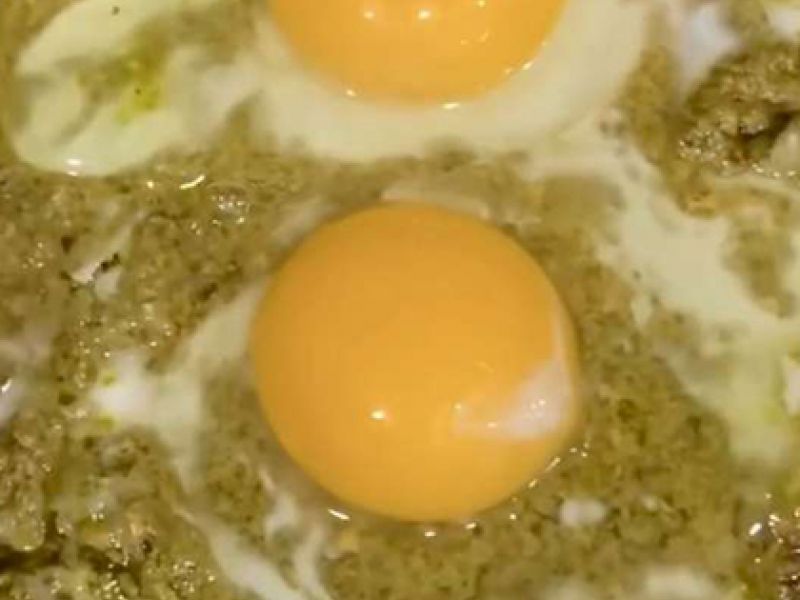 Pesto Fried Eggs